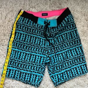 Board shorts/bathing suit men size M